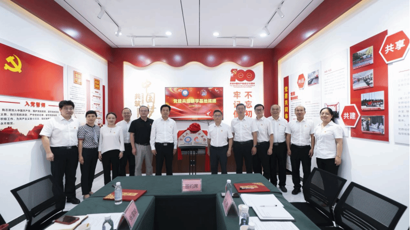 3B6C506D78E3B2AED84A075CDE3_F6921C6F_2A45C