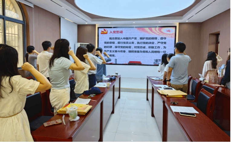 E03EBF40F7D15A1B1D6DB6AC1B5_F587BC6C_27AE4