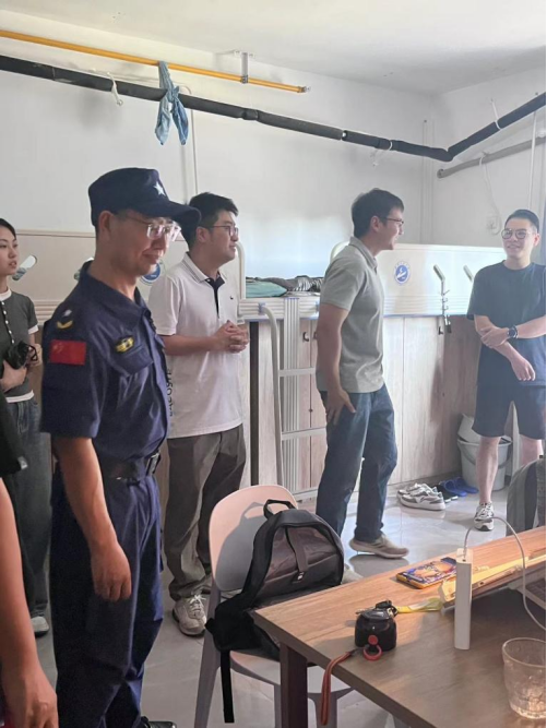 81418A0E3D1B8B16A6C7FB88016_25672380_1470B7