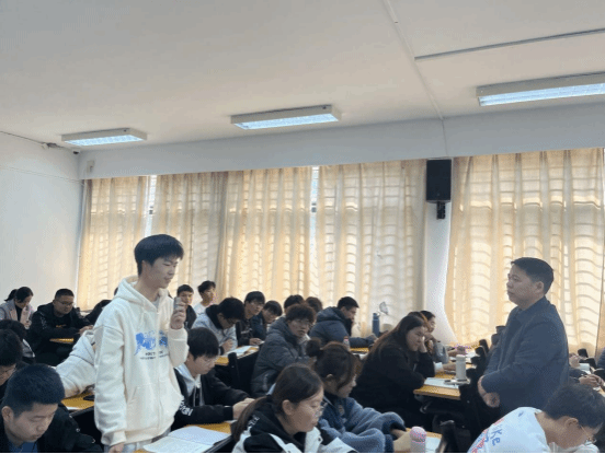 7037A4B83C83B40ADDB18E21561_C09B8274_1A806