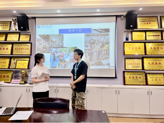 5A44E0552E17CE0A89AFE50580A_5C3D5543_E18C0