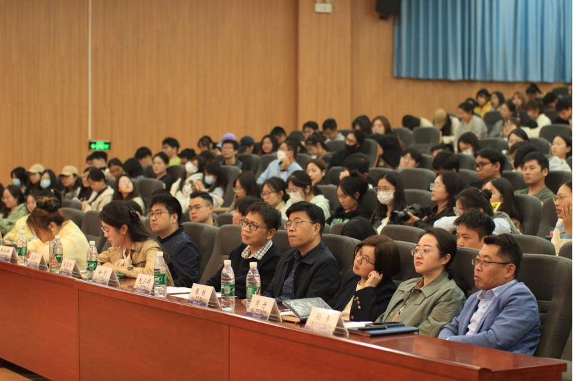 7271EF1DE7F1B41C640EE5C3775_5BF1ED39_1C11CD