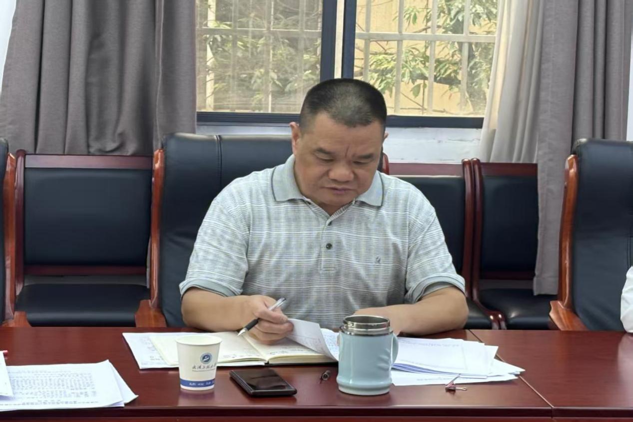 1A247C3982EDE3A266445A9ABE2_0471FFC7_1C1F0