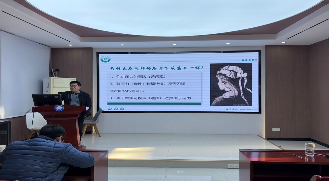 19D581ABA470596BBDF29CDC943_362549D6_13773F