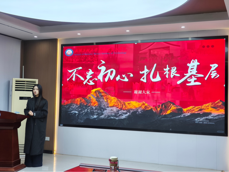 7C28ED105B72AF8322ECF38D169_77403BC4_D2698