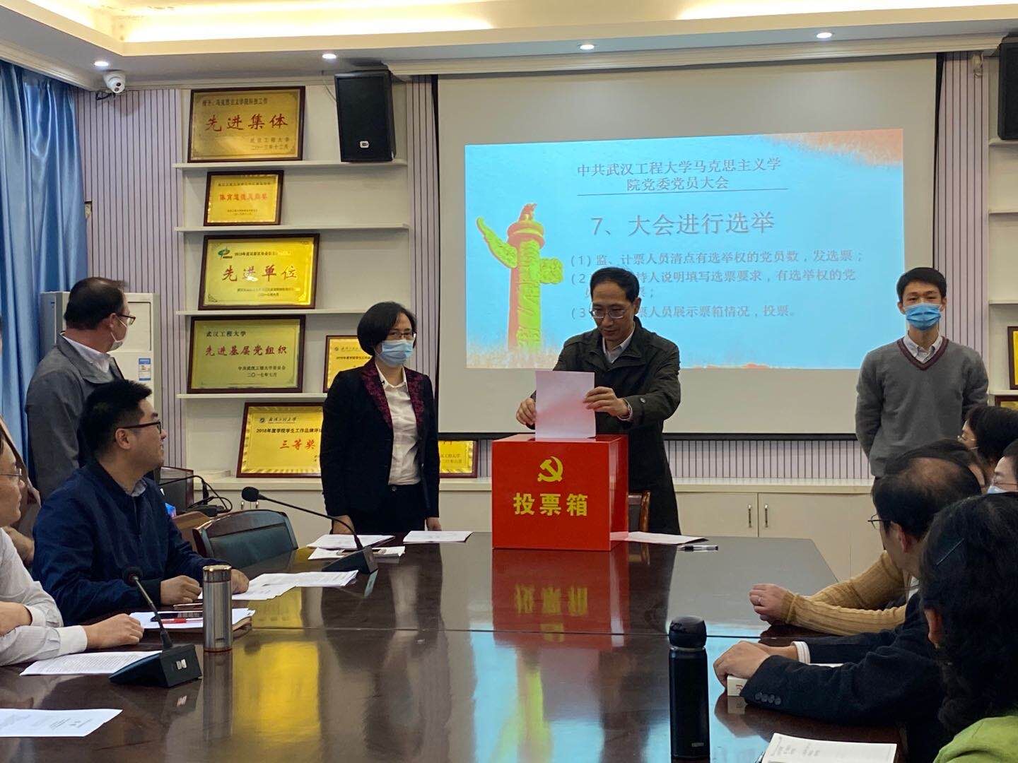 5A1207AB18730BB72A0CF7A86A3_29140B22_33BF6