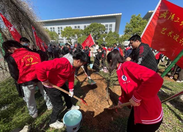 3E26020333489469104F42D228F_250454EC_F824