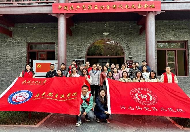 FF5C18D5595D558D2FC70778BEF_772A1B13_12C2F