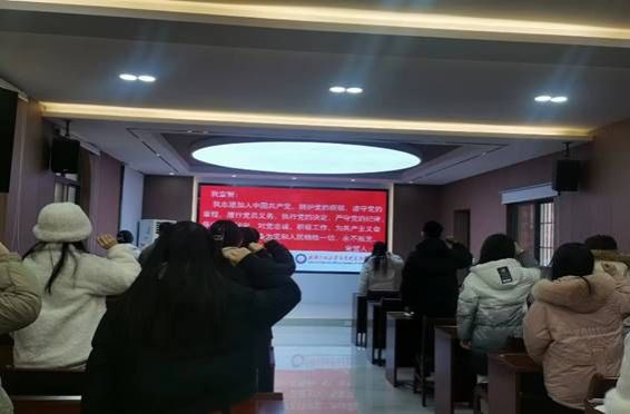 1953315C38B6490DF2FFE3CD465_7D7438D7_7391