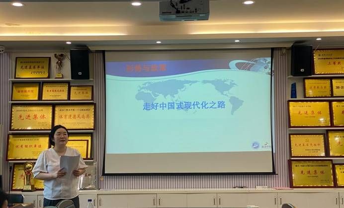 6ED48BEECF09673D3499539C8ED_7B9E644C_B953