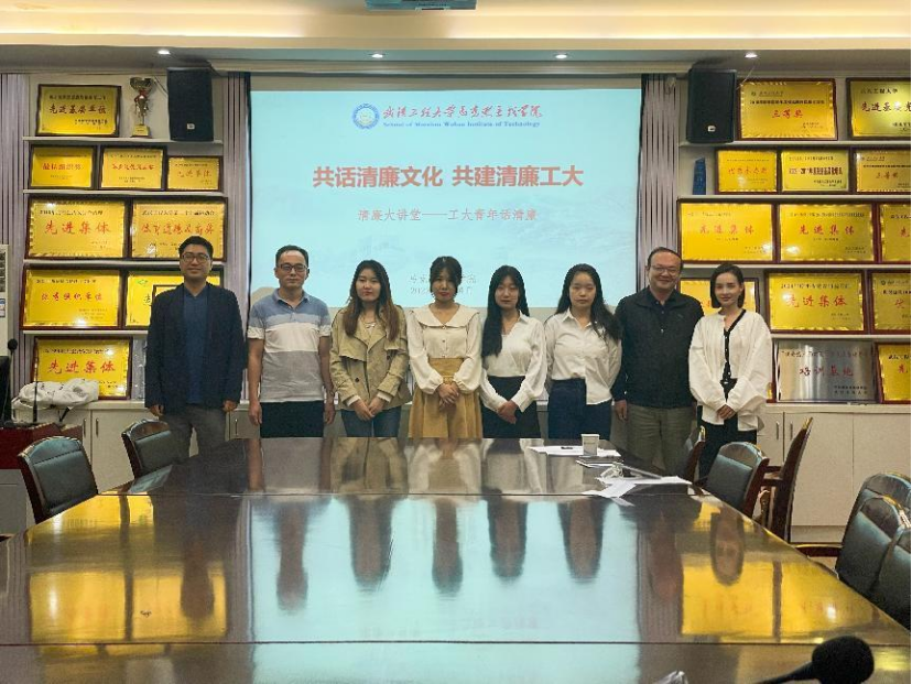 A382D0400F2495A3DF5A85DE87C_B55708B7_1F71F0