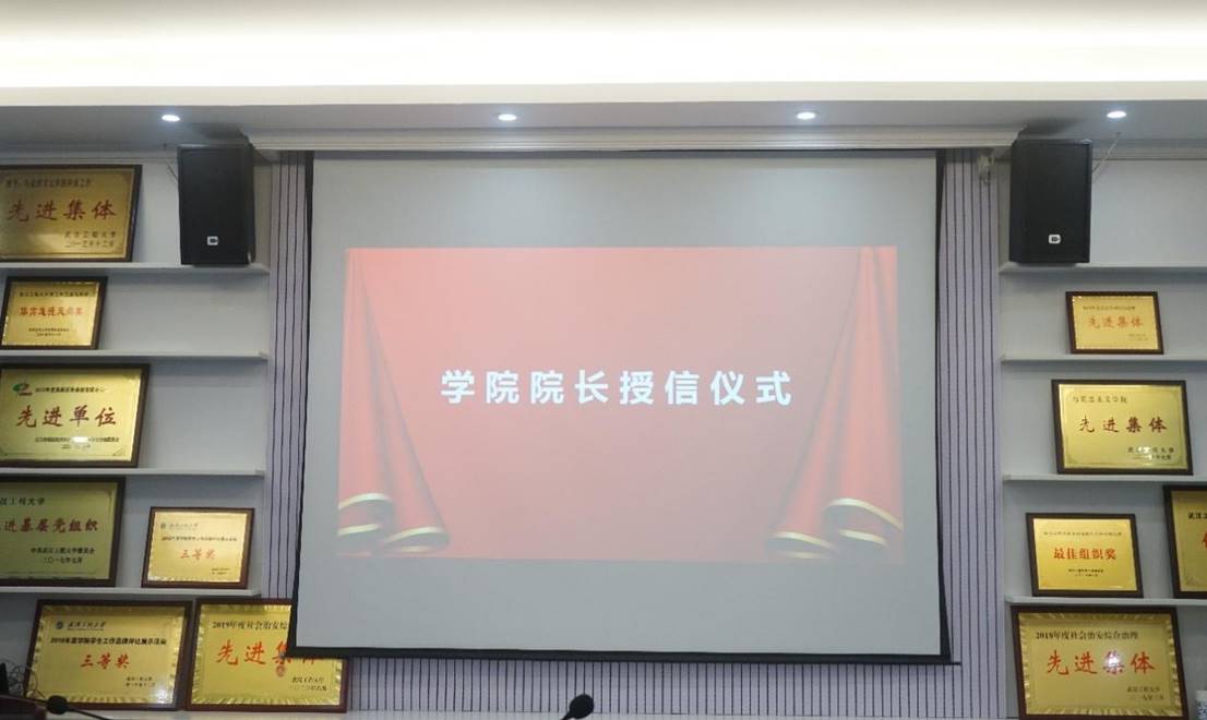 8918AA394F302EF3B91B38DBDF4_890C0352_F9A9