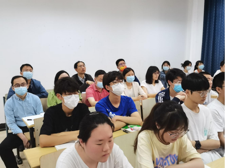 148F1E82C4518F133E4D4D46798_67FBDE76_17F739